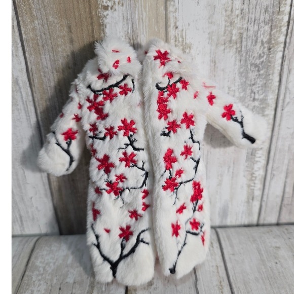 Rainbow Shadow High Rosie Redwood Doll Outfit Cherry Blossom Faux Fur Long Coat - Picture 7 of 9